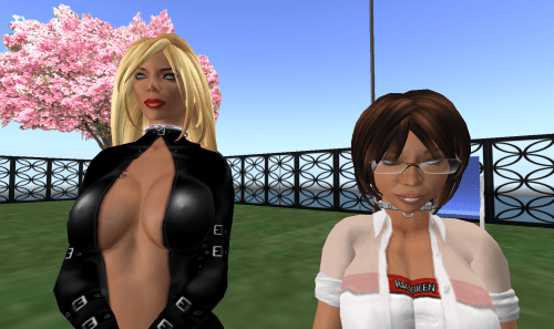 Dear friends, lovely former subs to us ... Pike and Danii