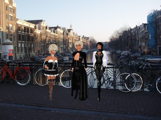 Angelique Maurer's collaring anniversary