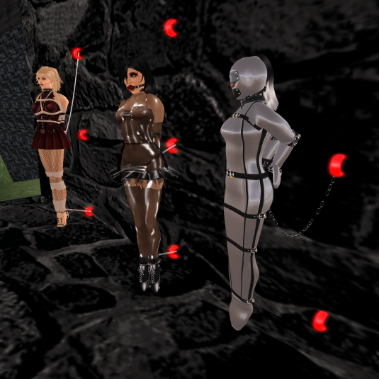 Bobbi Fishnet, Jenny, slave Flo bound at "Dommes in Distress"
