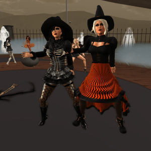 Jenny and Diomita Maurer Halloween 2015