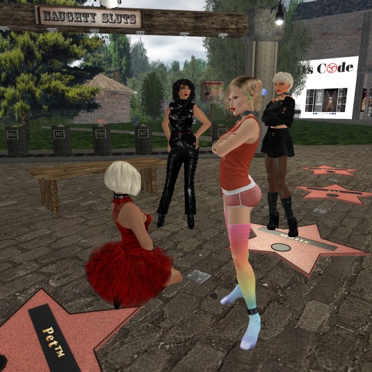 March 21st: Chatting at Lochme - Kitty, Mistress Jenny, Starry, Diomita
