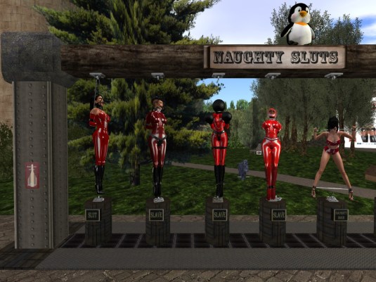 Enjoying bondage April 2016: The Lochme Display - slut Adarra, sklavin Gebby, slave Nina, slave Flo and slut Posion