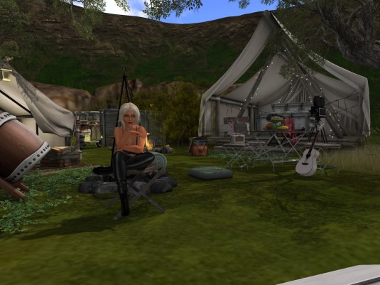 July 31st: Diomita exploring "Beautiful 4 Seasons" (3)