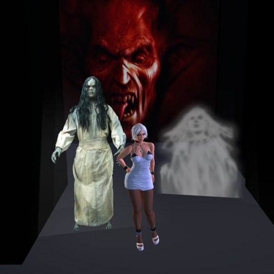 October 25th at Halloween town: Diomita somewhere in Halloween town