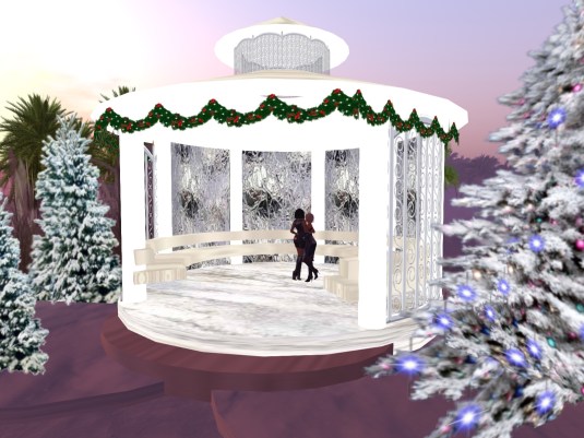 20170101-mistress-jenny-and-diomita-at-the-gazebo_001